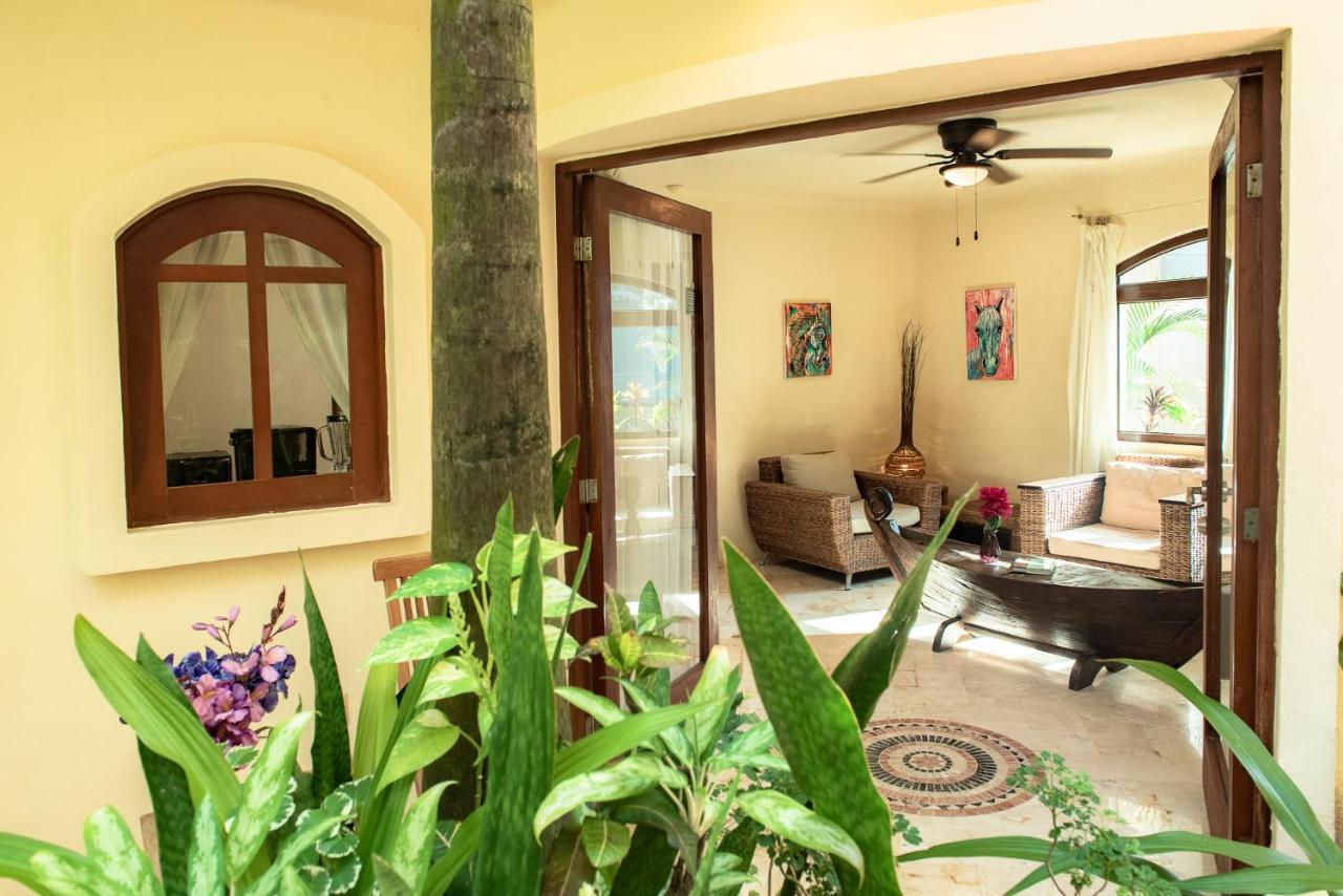 Villas Sacbe Condo Hotel And Beach Club Playa del Carmen Exterior photo