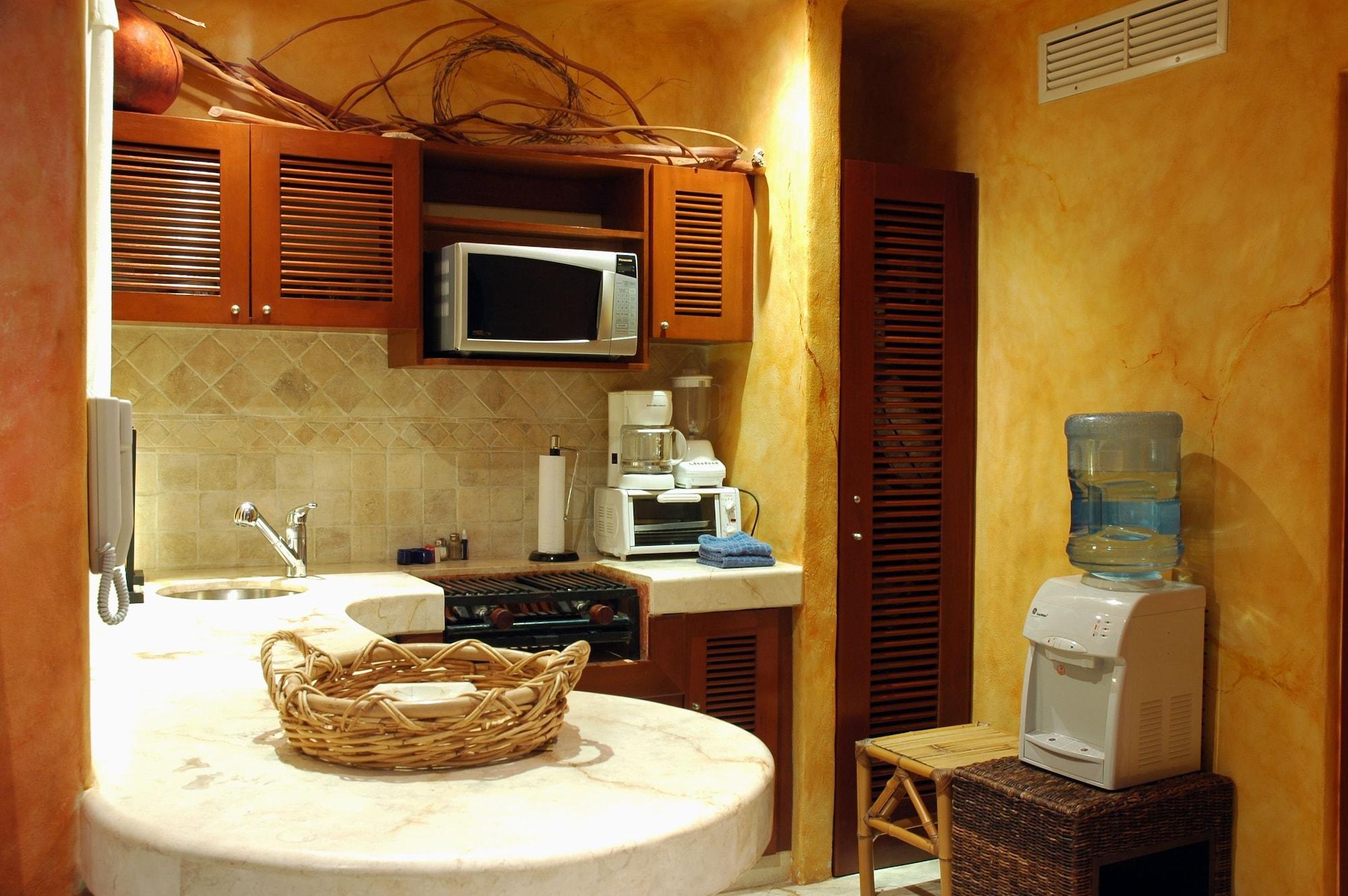 Villas Sacbe Condo Hotel And Beach Club Playa del Carmen Exterior photo